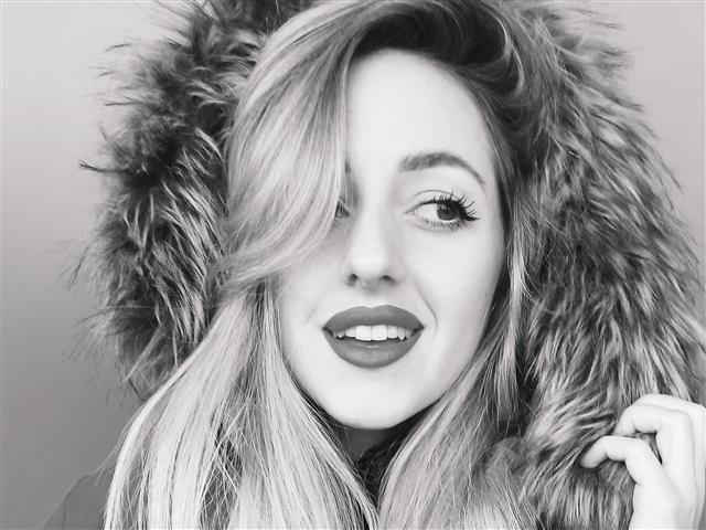 flirtCoralie Vorschaubild