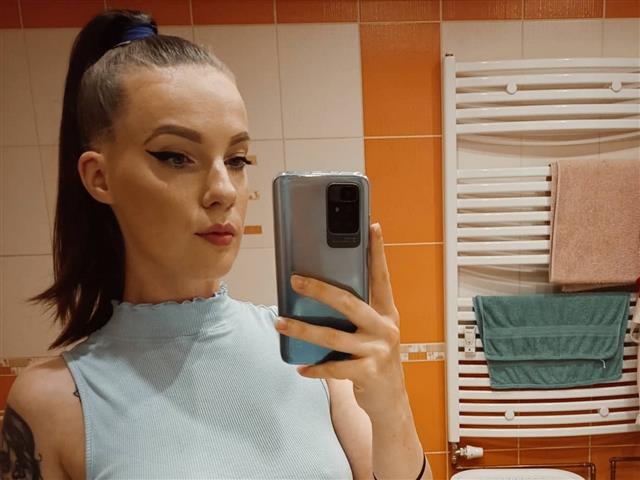 DirtyIsabel Vorschaubild